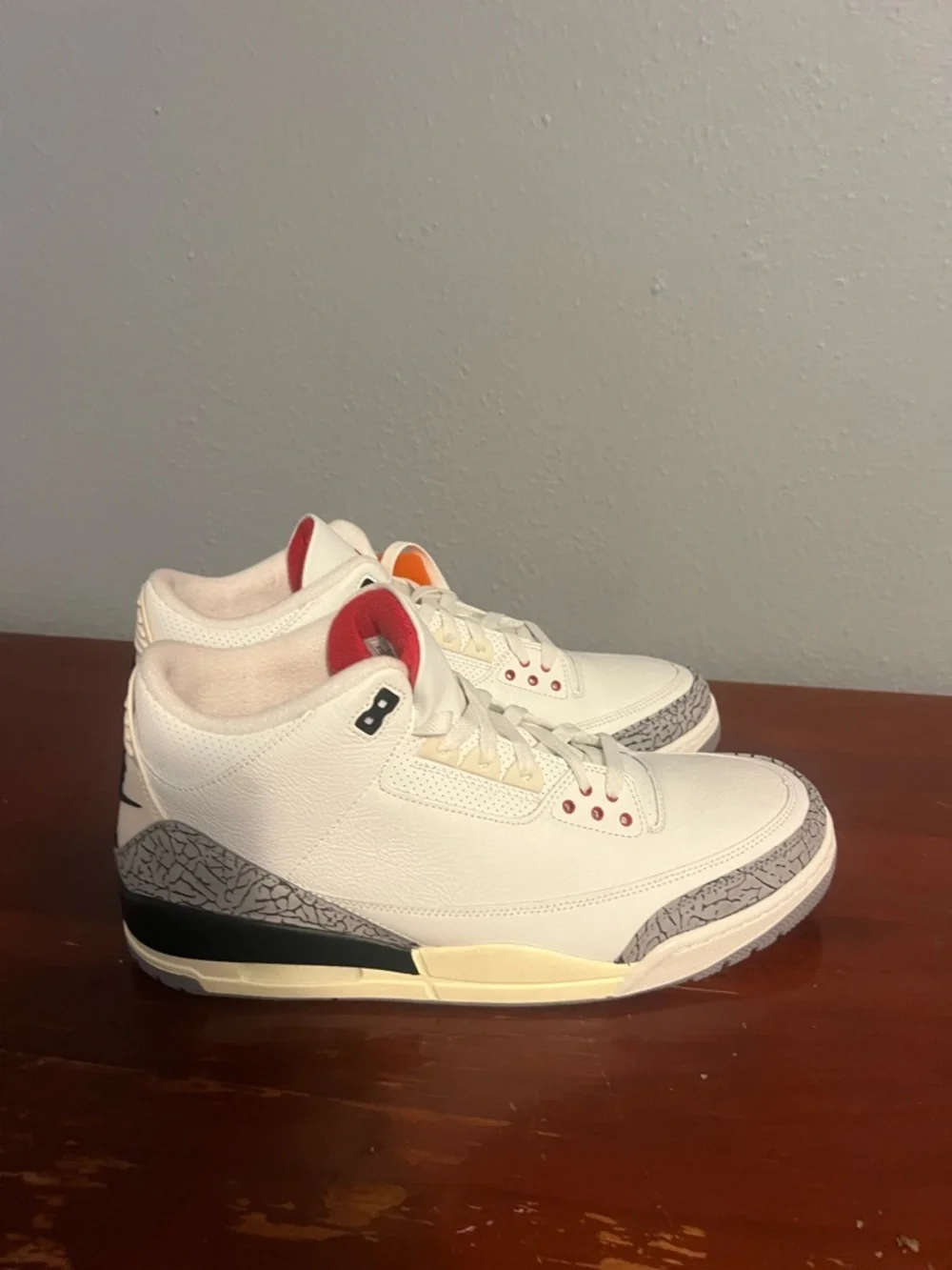 Air Jordan 3 white cement authentic men size 13 excellent condition - Picture 6 of 9